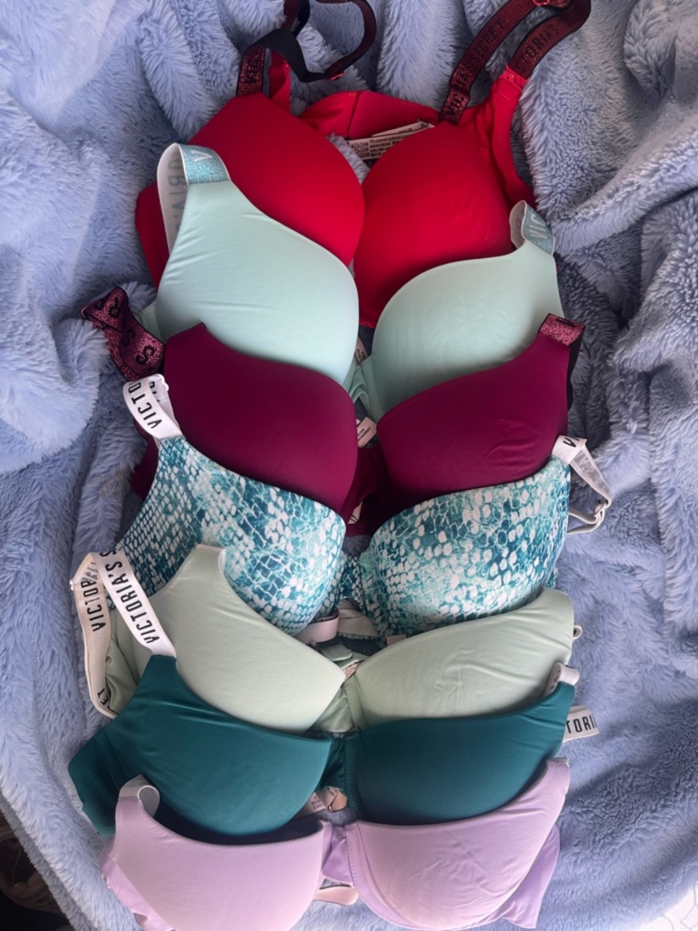 7 Victoria's Secret Lightly Padded Underwire T-Shirt Bras